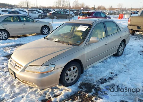 2002 Honda Accord 2.3 Ex from USA, damaged, VIN 1HGCG56672A083037